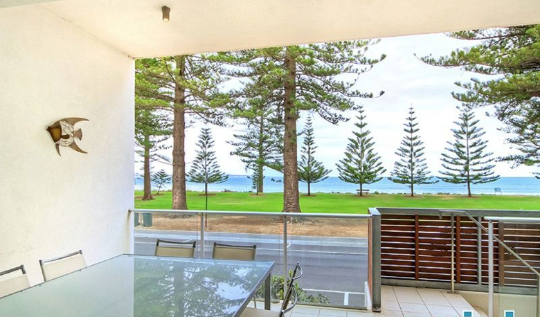 Accommodation Image for Beachfront Apartment no 8