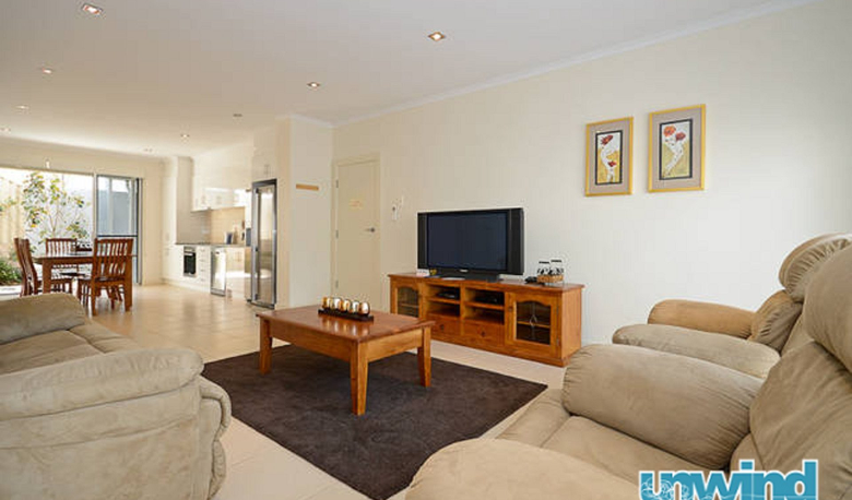 Accommodation Image for The Block Townhouse 7