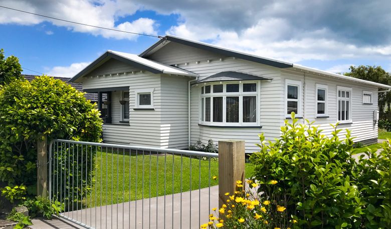 Accommodation Image for THE BROOKLANDS BUNGALOW