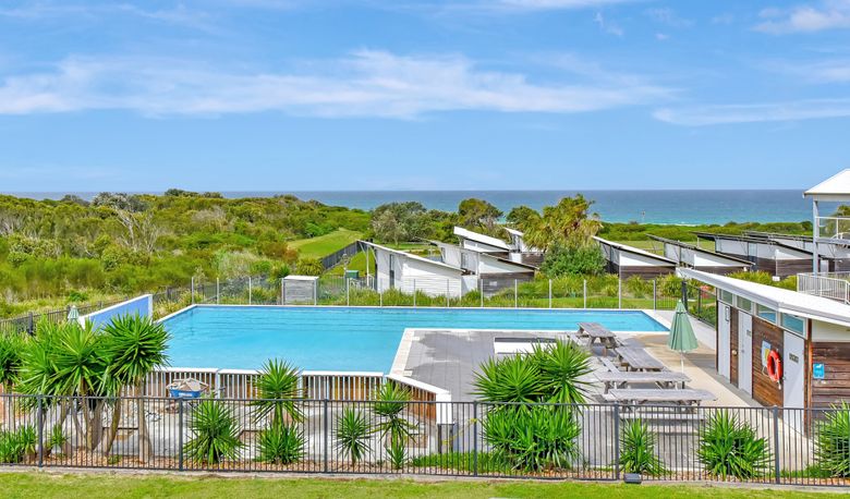 Accommodation Image for Caves Beach Villa Coastal