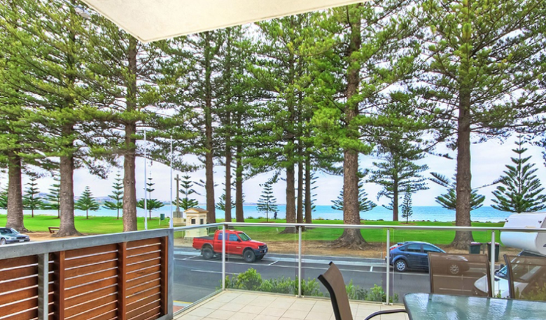 Accommodation Image for Beachfront Apartment no 11