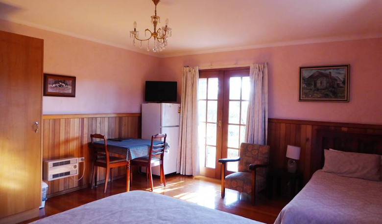 Accommodation Image for Lavender Ensuite Room 