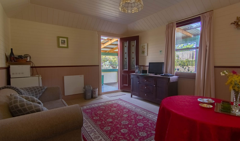 Accommodation Image for Hamlet Downs Queen Suite