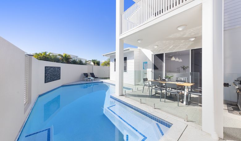 Accommodation Image for Waves Beach House