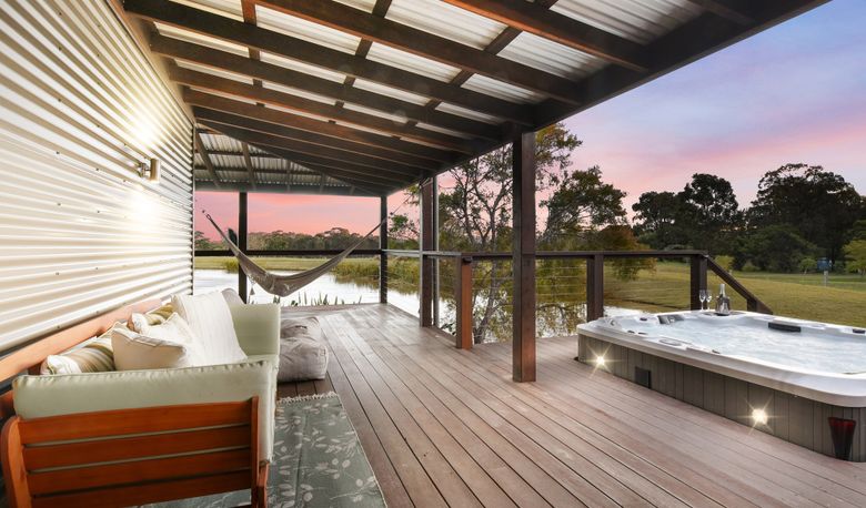 Accommodation Image for Lilies Luxe on Lovedale