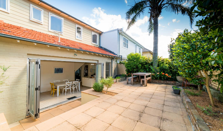 Accommodation Image for Clovelly Surfside Avenue