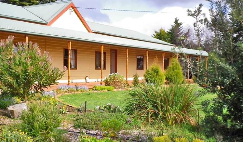 Accommodation Image for Cradle Country Cottages